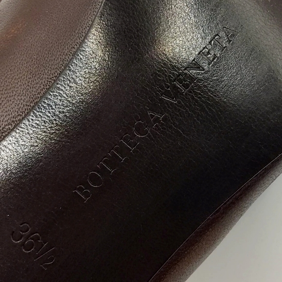 Bottega Veneta Vintage Stiletto Pumps - EUC - Picture 7 of 16